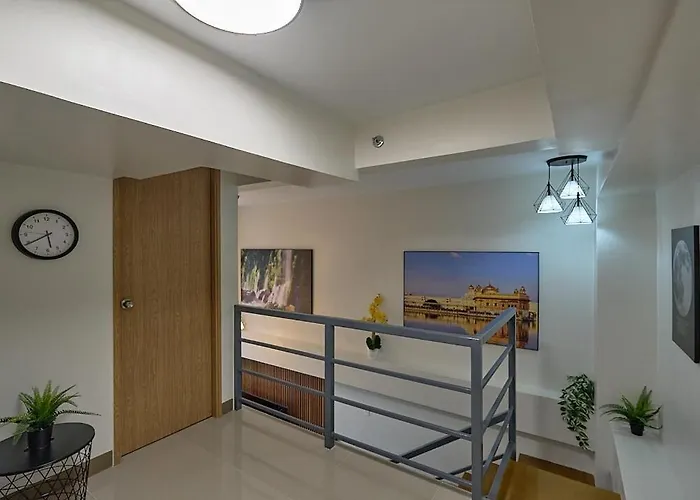 Modern Loft-style - Perfect For Families Or Couples *